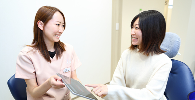 女性歯科医師が在籍細やかな心配りと安心の治療